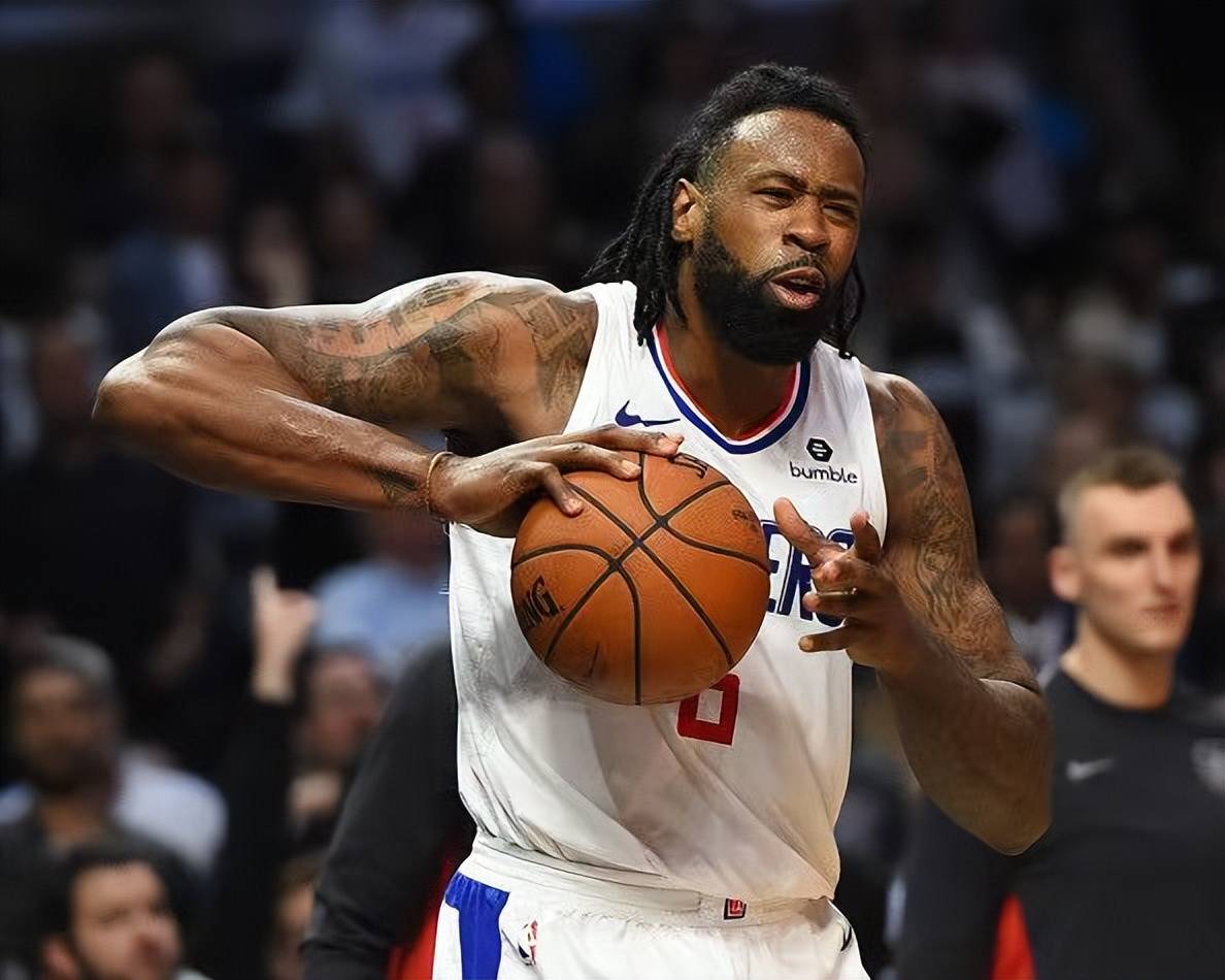 开元体育- 快船队科怀伦纳德迈出新一步 